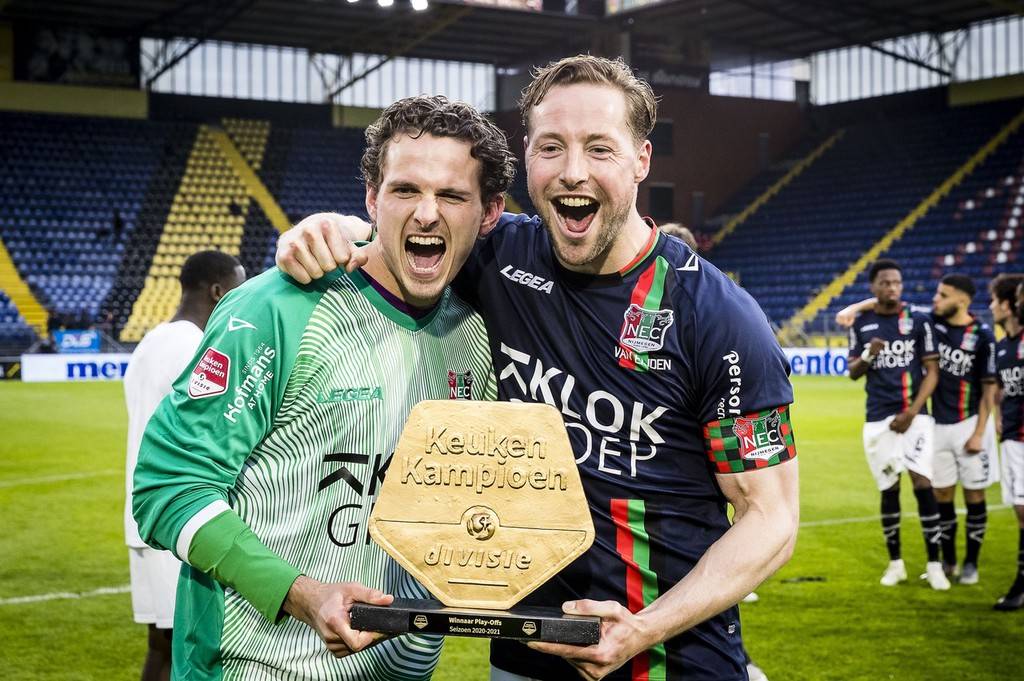 各地球迷开 各地球迷开