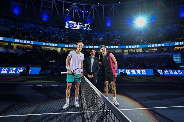 为她未来的 为她未来的