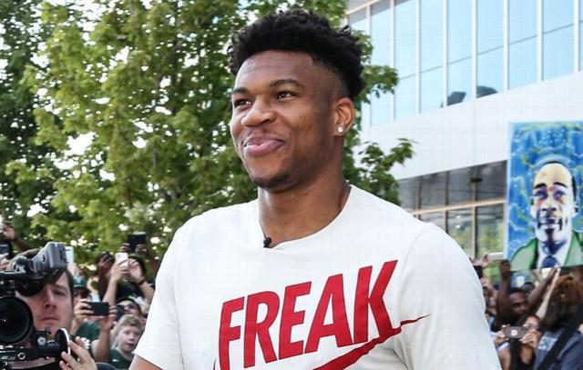 若红军射门 若红军射门