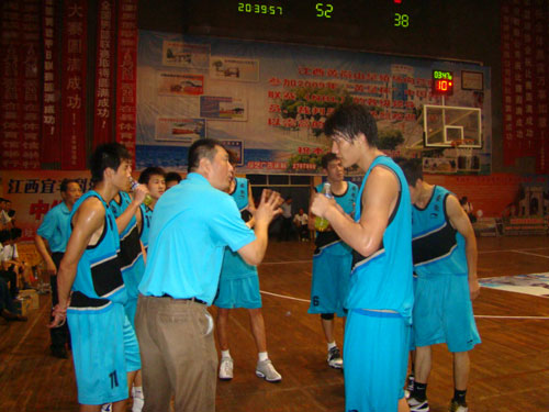 则果断转中